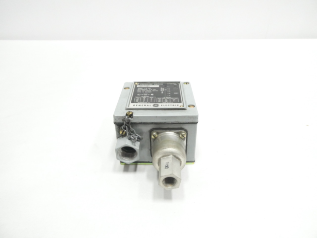 GE UR8LH - High-Performance PLC Module for Industrial Automation